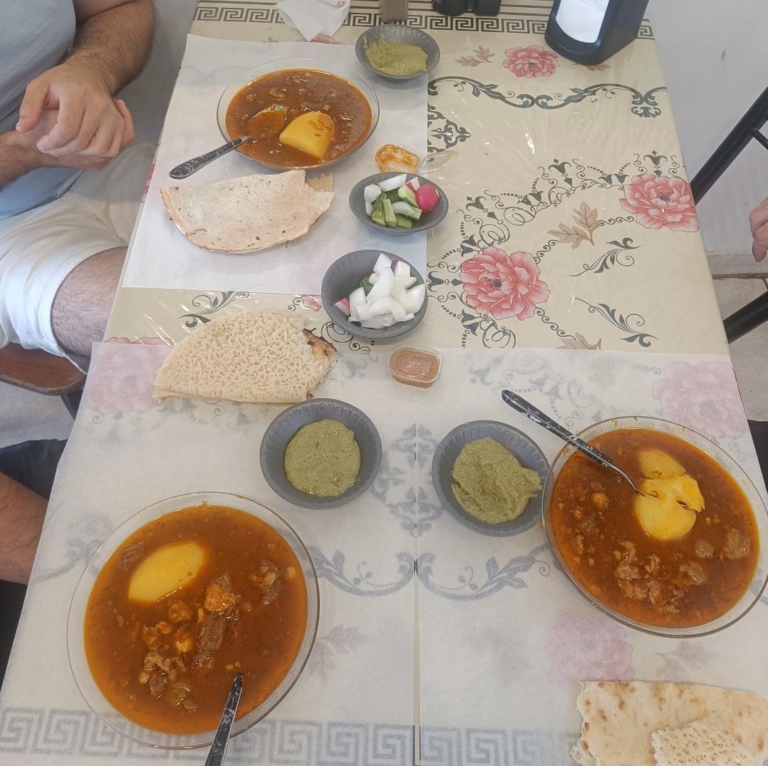 חגיגה תימנית רביעי רביעי ושני