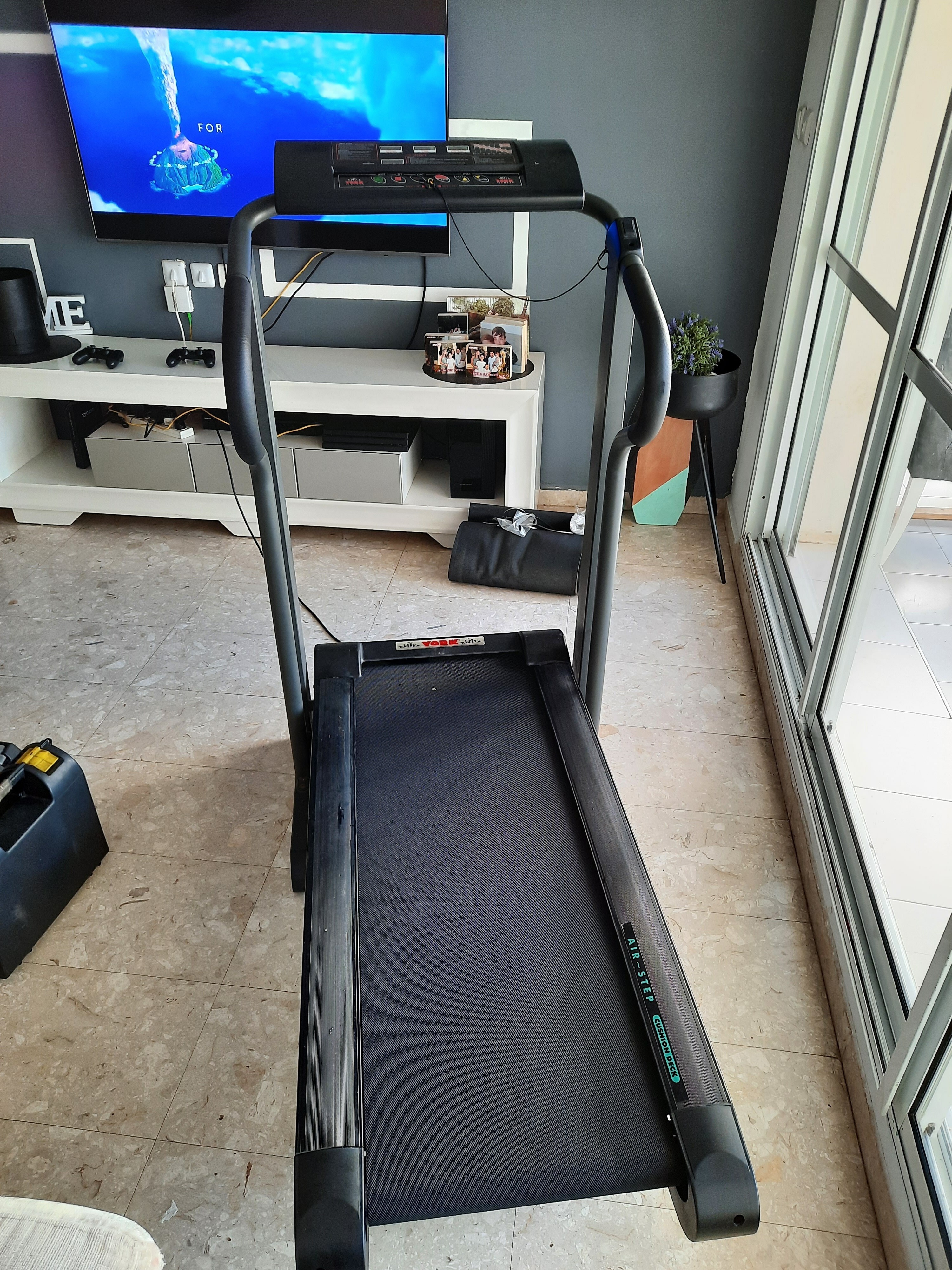 תיקון הליכון יורק